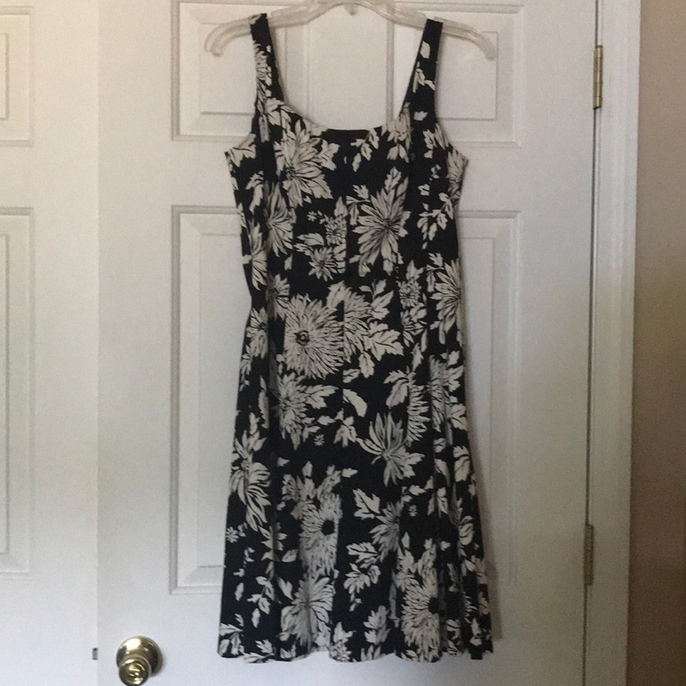 Jones Wear Dress
